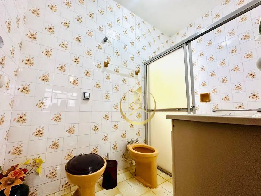 Casa com 3 quartos à venda, 237m2 em Primavera, Pouso Alegre - MG - imagem 8 Foto 8 de Casa com 3 quartos à venda, 237m2 em Primavera, Pouso Alegre - MG