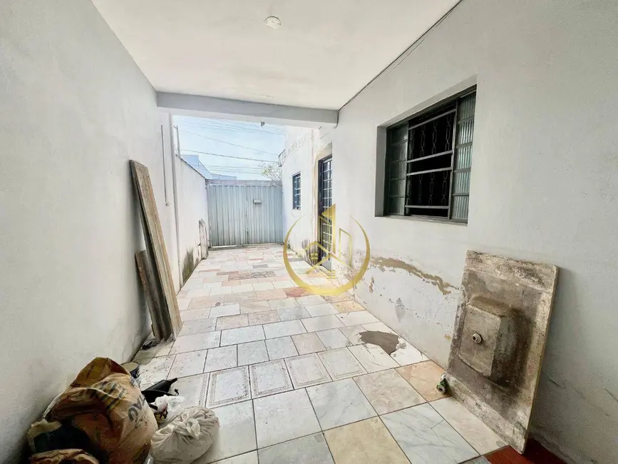 Casa com 3 quartos à venda, 120m2 em Francisca Augusta Rios, Pouso Alegre - MG - imagem 4 Foto 4 de Casa com 3 quartos à venda, 120m2 em Francisca Augusta Rios, Pouso Alegre - MG