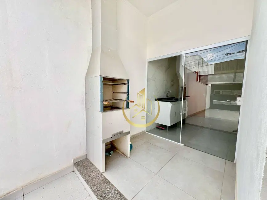 Foto 9 de Casa com 3 quartos à venda, 130m2 em São Carlos, Pouso Alegre - MG