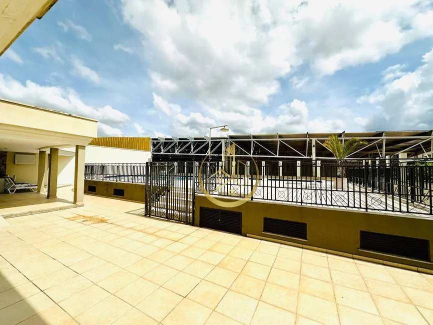 Apartamento com 3 quartos para alugar, 155m2 em Centro, Pouso Alegre - MG - imagem 8 Foto 8 de Apartamento com 3 quartos para alugar, 155m2 em Centro, Pouso Alegre - MG