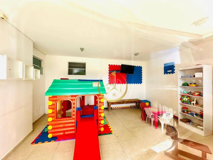 Apartamento com 3 quartos para alugar, 155m2 em Centro, Pouso Alegre - MG - imagem 6 Foto 6 de Apartamento com 3 quartos para alugar, 155m2 em Centro, Pouso Alegre - MG