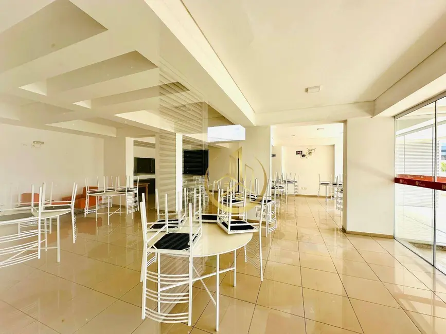 Apartamento com 3 quartos para alugar, 155m2 em Centro, Pouso Alegre - MG - imagem 5 Foto 5 de Apartamento com 3 quartos para alugar, 155m2 em Centro, Pouso Alegre - MG
