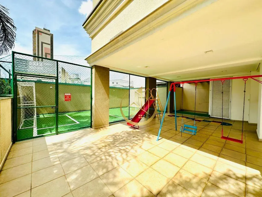 Apartamento com 3 quartos para alugar, 155m2 em Centro, Pouso Alegre - MG - imagem 4 Foto 4 de Apartamento com 3 quartos para alugar, 155m2 em Centro, Pouso Alegre - MG
