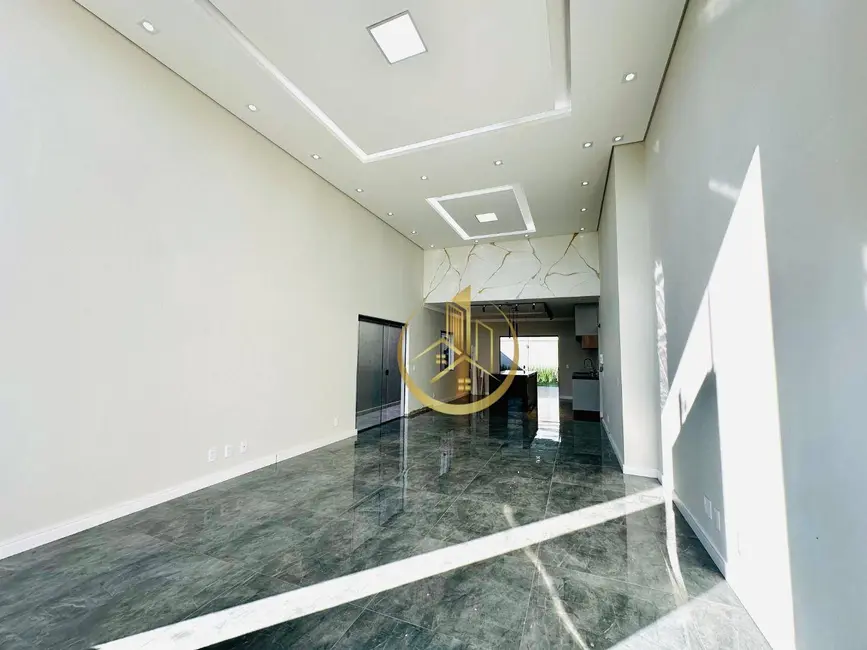 Foto 4 de Casa com 3 quartos à venda, 300m2 em Pouso Alegre - MG