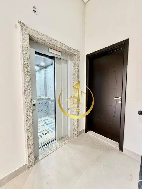 Foto 3 de Apartamento com 3 quartos à venda, 98m2 em Nhá Chica, Pouso Alegre - MG