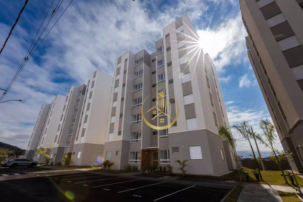 Foto 3 de Apartamento com 2 quartos à venda, 44m2 em Pouso Alegre - MG