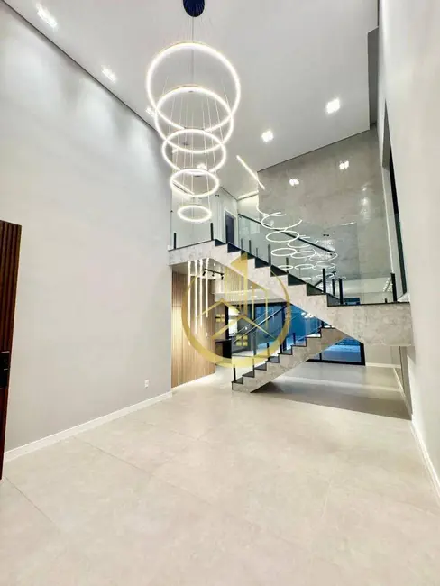 Foto 3 de Casa com 3 quartos à venda, 360m2 em Pouso Alegre - MG