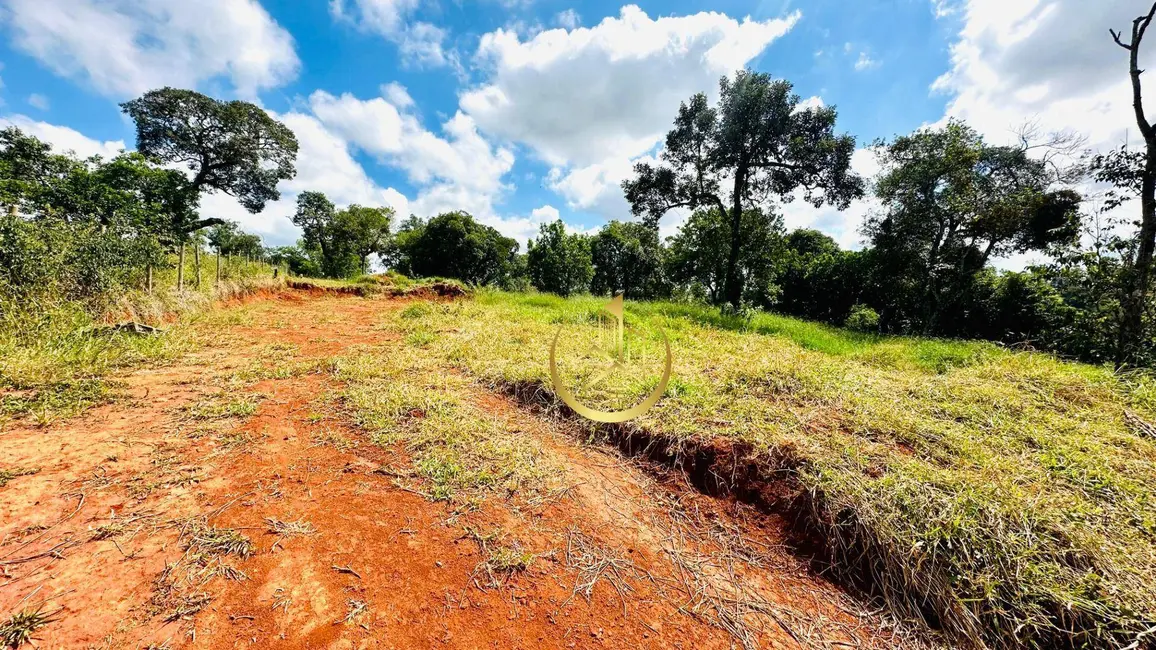 Foto 1 de Terreno / Lote à venda, 570m2 em Pouso Alegre - MG