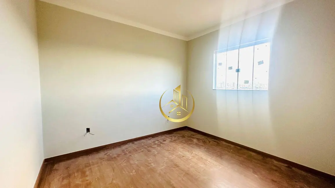 Foto 7 de Apartamento com 2 quartos à venda, 68m2 em Pouso Alegre - MG