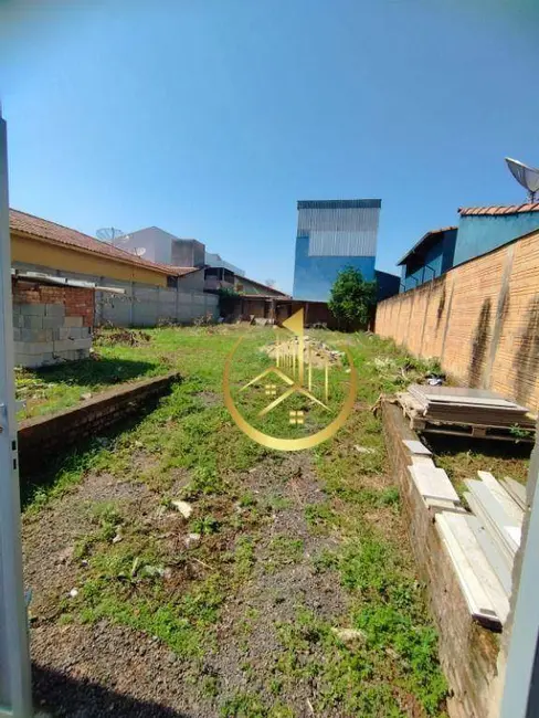 Foto 2 de Terreno / Lote à venda, 300m2 em São Carlos, Pouso Alegre - MG