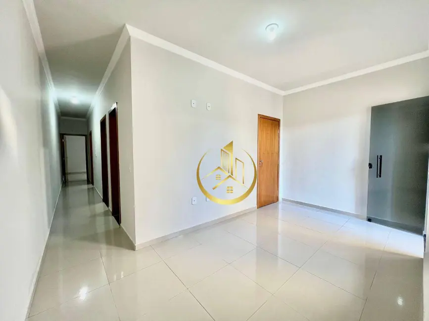 Foto 2 de Casa com 3 quartos à venda, 100m2 em Parque Real, Pouso Alegre - MG