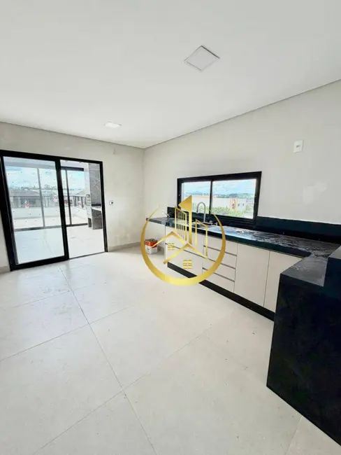 Foto 6 de Cobertura com 3 quartos à venda, 145m2 em Pouso Alegre - MG