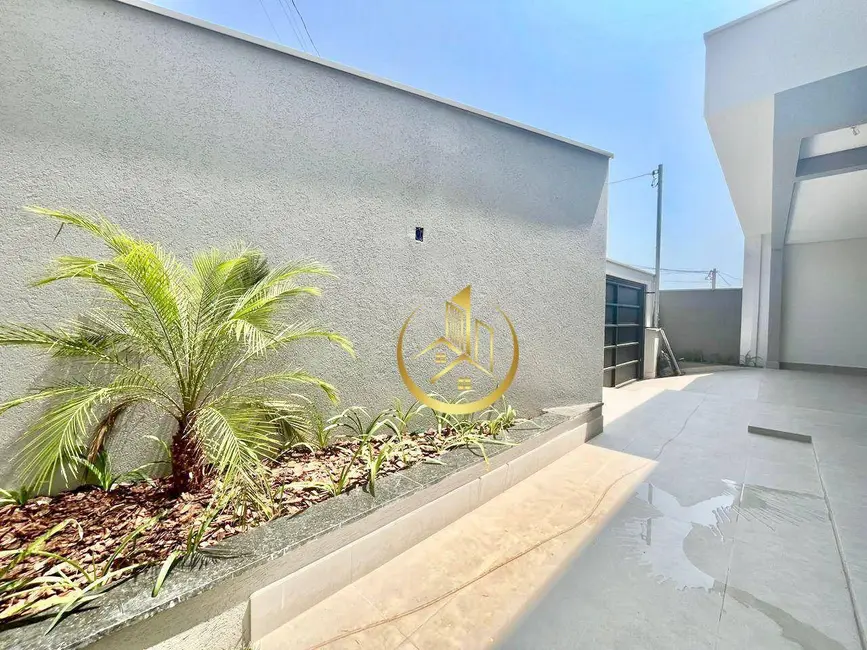 Foto 3 de Casa com 3 quartos à venda, 300m2 em Jardim Floresta, Pouso Alegre - MG