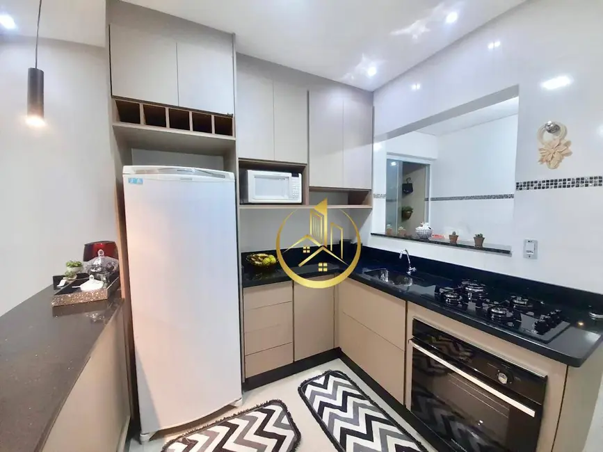 Foto 2 de Apartamento com 2 quartos à venda, 64m2 em Cidade Vergani, Pouso Alegre - MG