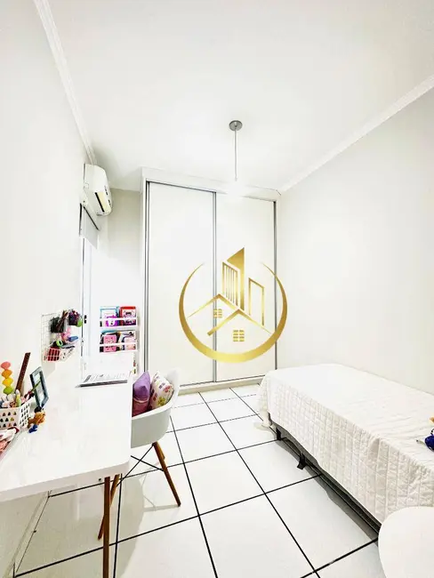 Foto 7 de Casa com 3 quartos à venda, 250m2 em São Carlos, Pouso Alegre - MG