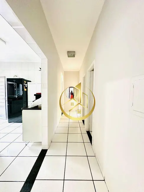 Foto 6 de Casa com 3 quartos à venda, 250m2 em São Carlos, Pouso Alegre - MG