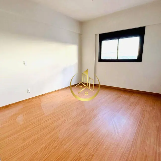 Apartamento com 1 quarto à venda, 52m2 em Centro, Pouso Alegre - MG - imagem 7 Foto 7 de Apartamento com 1 quarto à venda, 52m2 em Centro, Pouso Alegre - MG