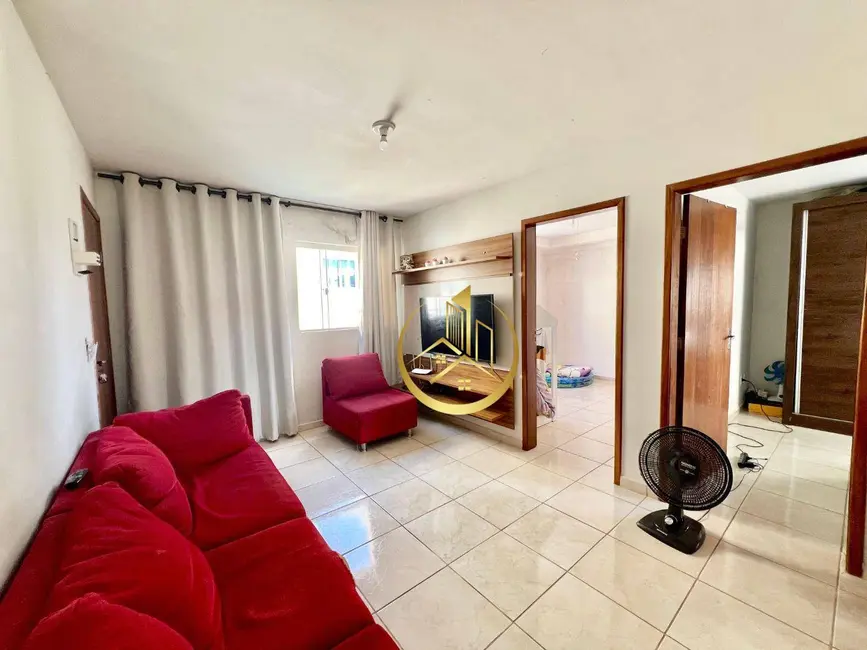 Foto 2 de Apartamento com 2 quartos à venda, 60m2 em Pouso Alegre - MG