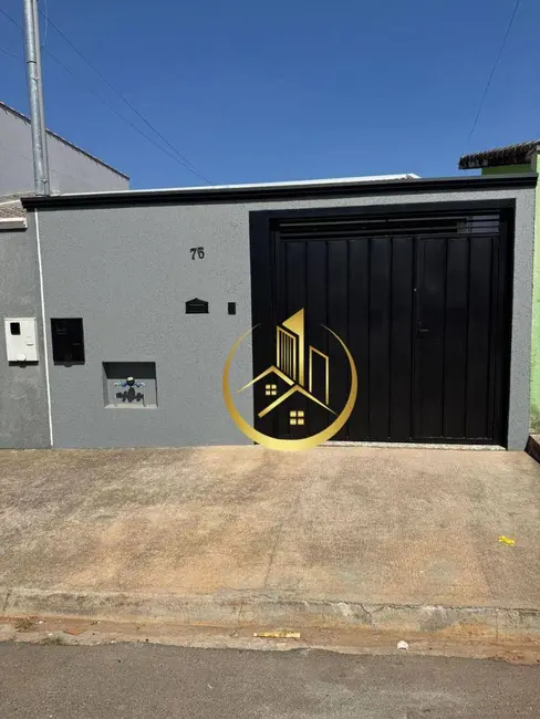 Foto 1 de Casa com 2 quartos à venda, 100m2 em Pouso Alegre - MG