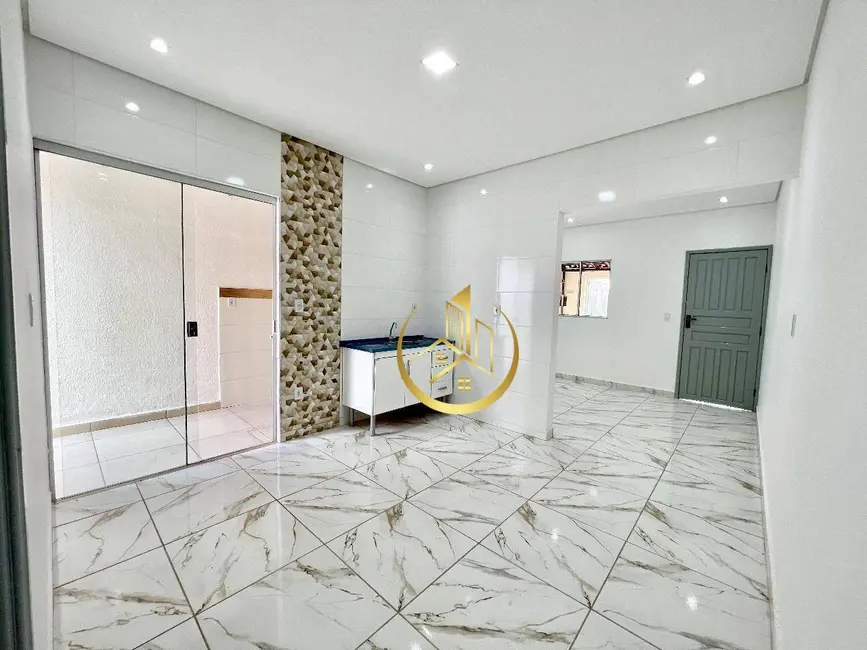 Casa com 2 quartos à venda, 100m2 em Pouso Alegre - MG - imagem 3 Foto 3 de Casa com 2 quartos à venda, 100m2 em Pouso Alegre - MG