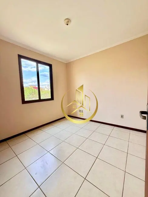 Foto 6 de Apartamento com 3 quartos à venda, 100m2 em Guanabara, Pouso Alegre - MG