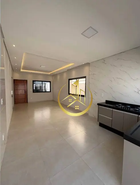 Foto 4 de Casa com 3 quartos à venda, 200m2 em Pouso Alegre - MG