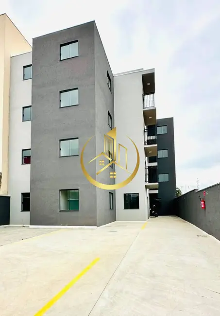 Foto 2 de Apartamento com 2 quartos à venda, 52m2 em Cidade Vergani, Pouso Alegre - MG