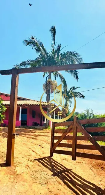 Foto 2 de Chácara com 2 quartos à venda, 1000m2 em Pouso Alegre - MG