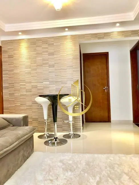 Foto 2 de Apartamento com 2 quartos à venda, 67m2 em Pouso Alegre - MG