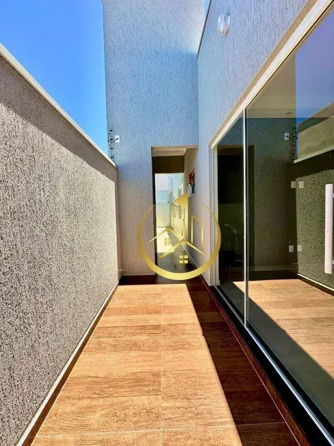 Foto 4 de Casa com 3 quartos à venda, 150m2 em Cidade Vergani, Pouso Alegre - MG