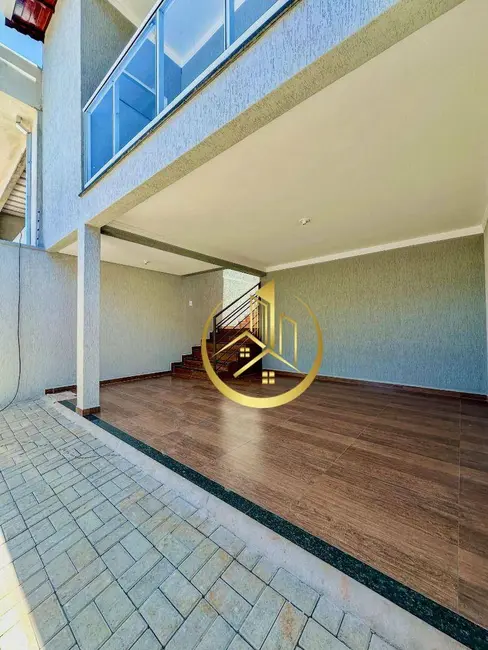 Foto 1 de Casa com 3 quartos à venda, 150m2 em Cidade Vergani, Pouso Alegre - MG