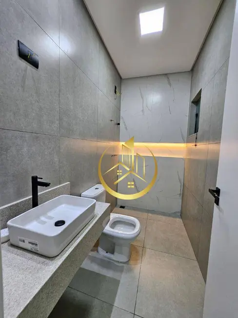 Foto 9 de Casa com 3 quartos à venda, 232m2 em Parque Real, Pouso Alegre - MG