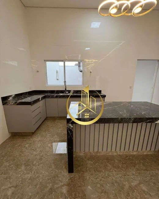 Foto 4 de Casa com 3 quartos à venda, 215m2 em Jardim Floresta, Pouso Alegre - MG