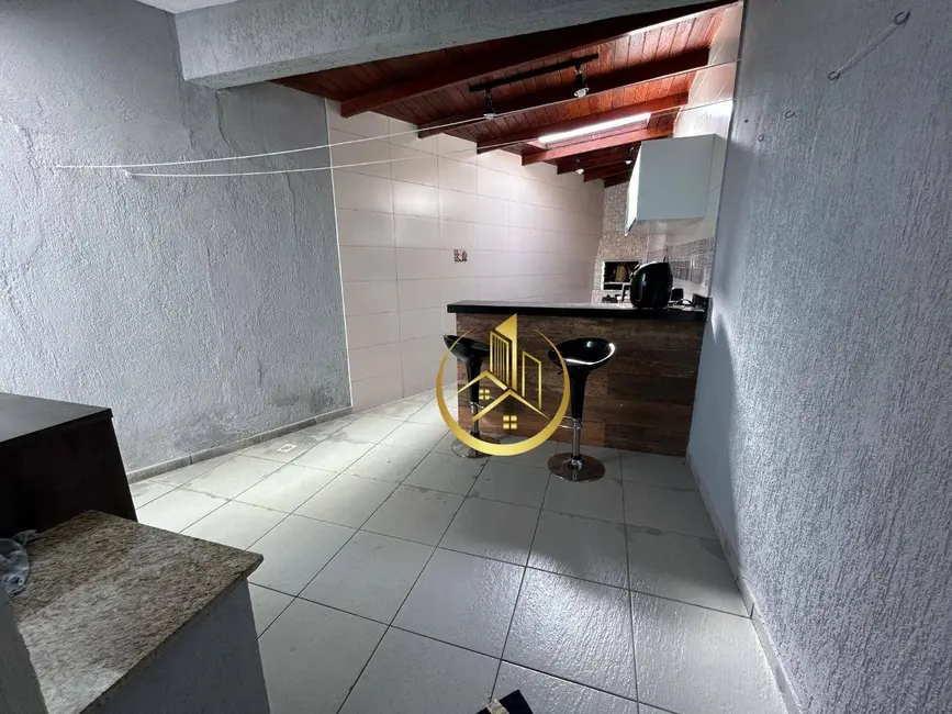 Foto 3 de Casa com 3 quartos à venda, 125m2 em Jardim Califórnia, Pouso Alegre - MG