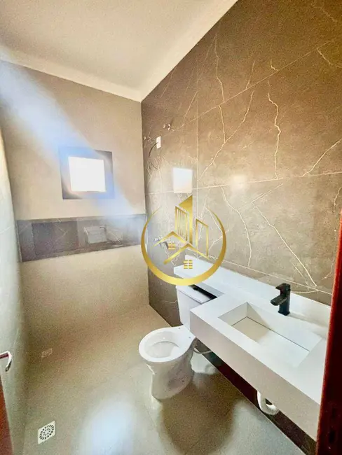 Foto 3 de Casa com 3 quartos à venda, 200m2 em Parque Real, Pouso Alegre - MG