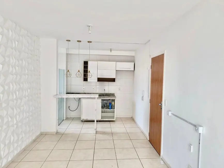 Foto 6 de Apartamento com 2 quartos à venda, 50m2 em Jardim Califórnia, Pouso Alegre - MG
