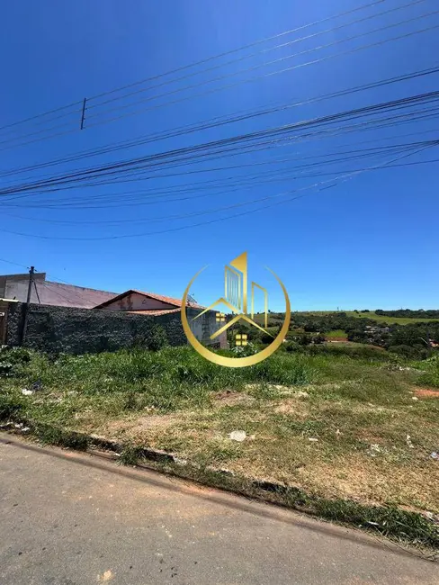 Foto 2 de Terreno / Lote à venda, 200m2 em Jardim Aeroporto, Pouso Alegre - MG