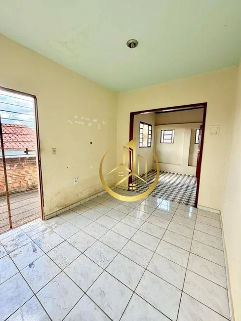 Foto 4 de Casa com 2 quartos à venda, 200m2 em Morumbi, Pouso Alegre - MG