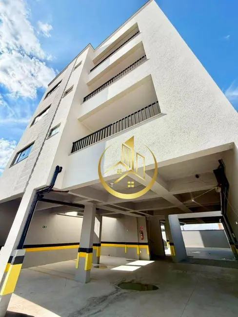 Foto 1 de Apartamento com 2 quartos à venda, 70m2 em Pouso Alegre - MG
