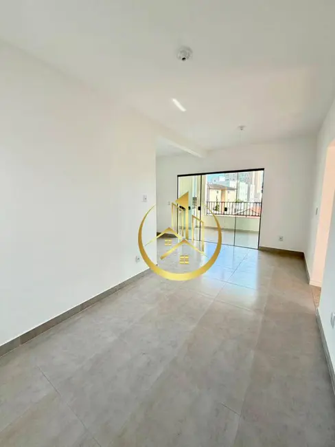 Foto 2 de Apartamento com 2 quartos à venda, 70m2 em Pouso Alegre - MG