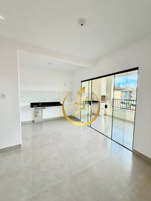 Foto 3 de Apartamento com 2 quartos à venda, 70m2 em Pouso Alegre - MG