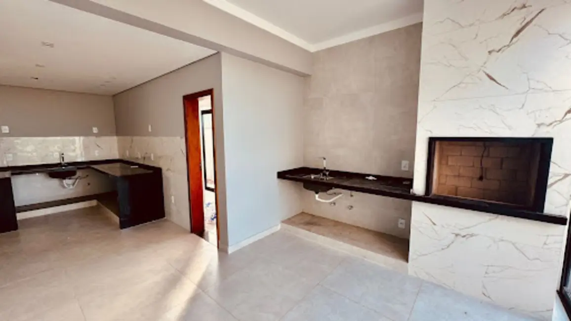 Casa com 3 quartos à venda, 300m2 em Residencial Serra Morena, Pouso Alegre - MG - imagem 4 Foto 4 de Casa com 3 quartos à venda, 300m2 em Residencial Serra Morena, Pouso Alegre - MG