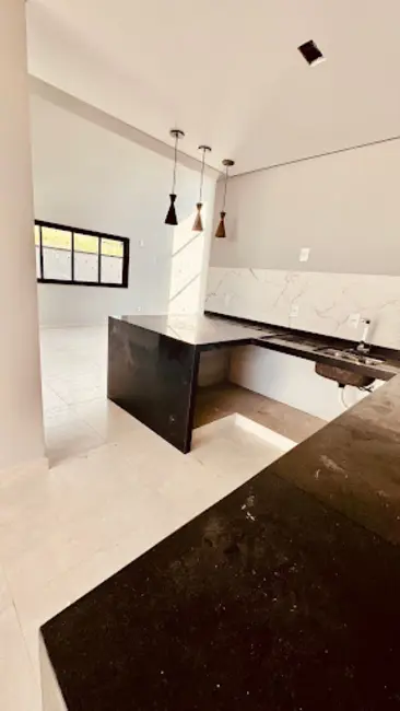 Casa com 3 quartos à venda, 300m2 em Residencial Serra Morena, Pouso Alegre - MG - imagem 6 Foto 6 de Casa com 3 quartos à venda, 300m2 em Residencial Serra Morena, Pouso Alegre - MG