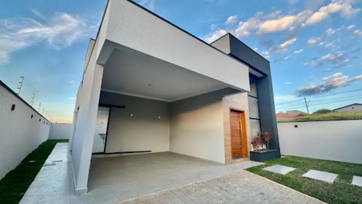 Casa com 3 quartos à venda, 300m2 em Residencial Serra Morena, Pouso Alegre - MG - imagem 2 Foto 2 de Casa com 3 quartos à venda, 300m2 em Residencial Serra Morena, Pouso Alegre - MG