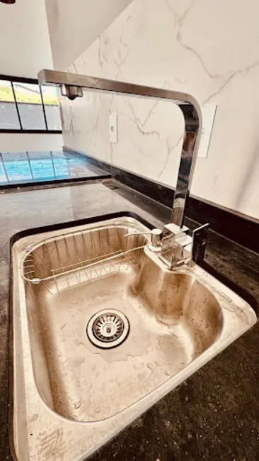 Casa com 3 quartos à venda, 300m2 em Residencial Serra Morena, Pouso Alegre - MG - imagem 5 Foto 5 de Casa com 3 quartos à venda, 300m2 em Residencial Serra Morena, Pouso Alegre - MG