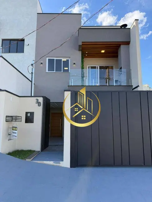 Foto 3 de Casa com 3 quartos à venda, 150m2 em Pouso Alegre - MG