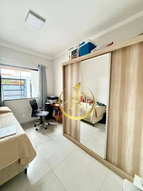 Foto 8 de Casa com 3 quartos à venda, 120m2 em Pouso Alegre - MG