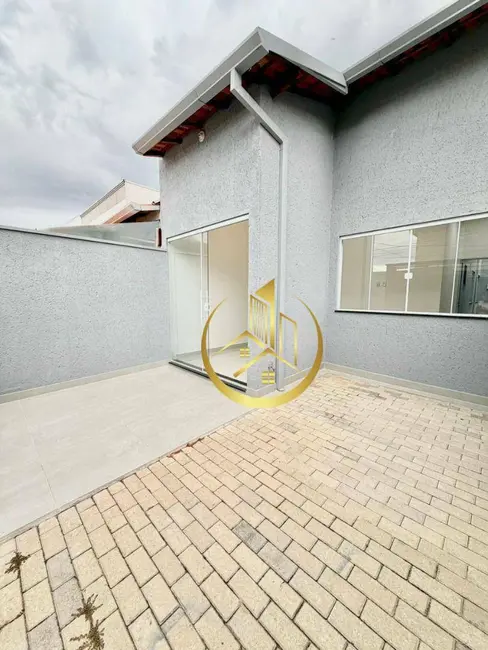 Foto 1 de Casa com 3 quartos à venda, 100m2 em Portal Vila Verde, Pouso Alegre - MG