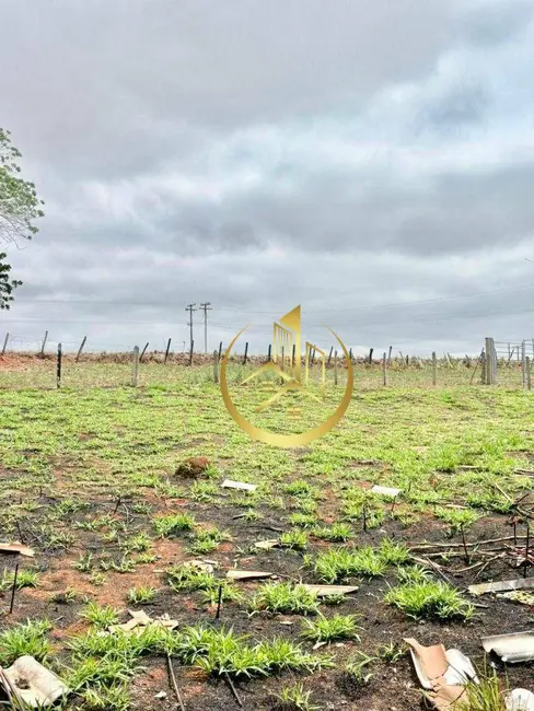 Foto 2 de Chácara à venda, 600m2 em Congonhal - MG