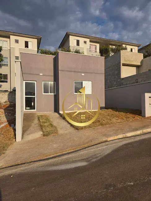 Casa com 3 quartos à venda, 125m2 em Ipiranga, Pouso Alegre - MG - imagem 1 Foto 1 de Casa com 3 quartos à venda, 125m2 em Ipiranga, Pouso Alegre - MG